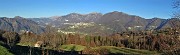 77 Vista panoramica da Pos. Castello sulla Val Serina
